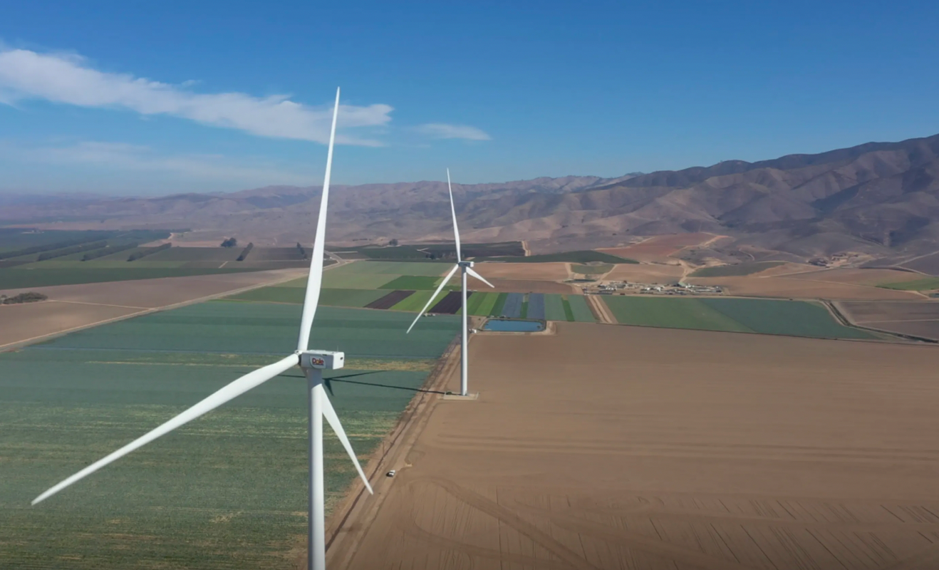 Dole Fresh Vegetables wind turbines in Soledad, CA